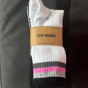Steve Madden Women’s socks